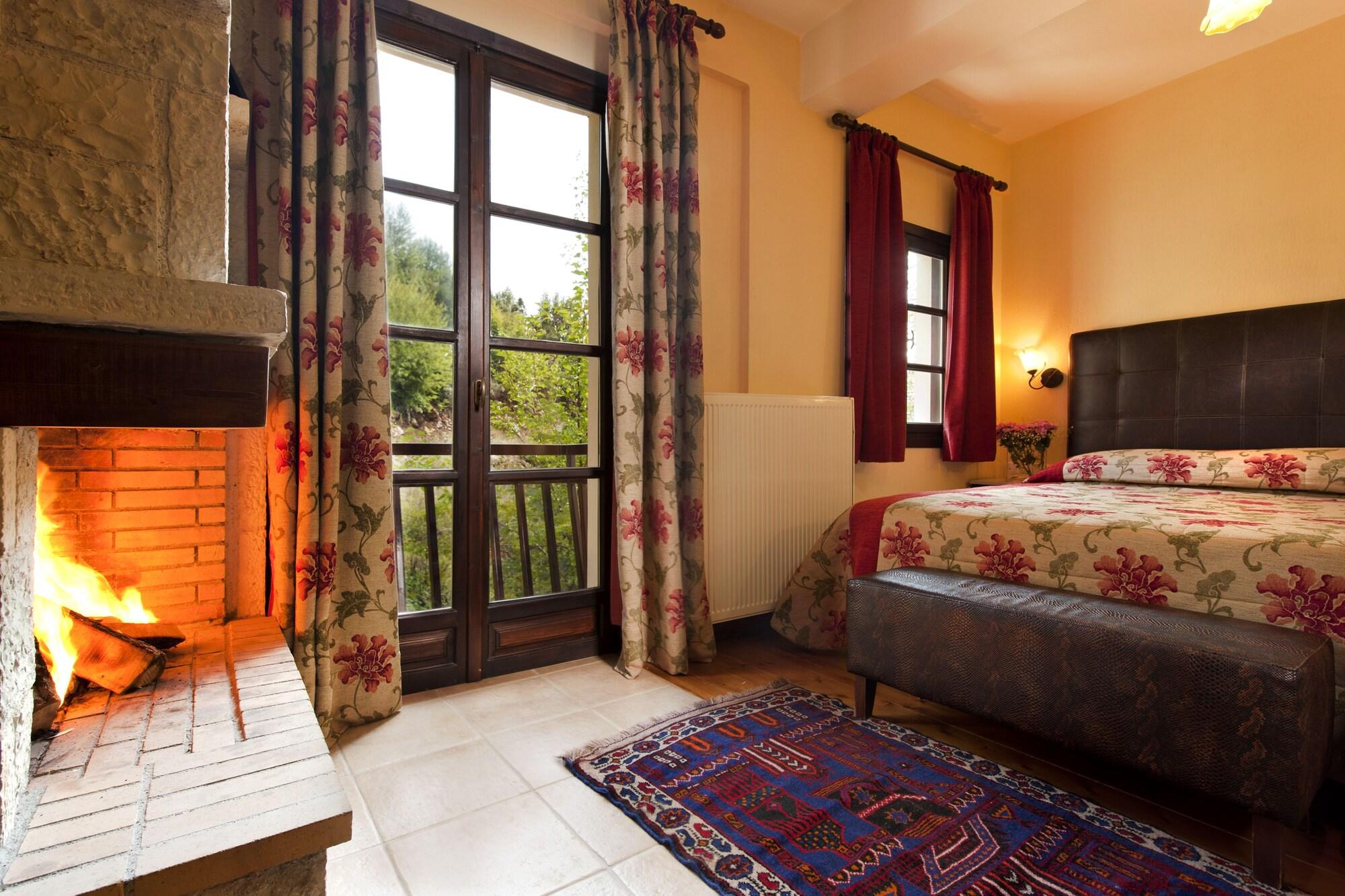 Mikri Arktos Otel Eláti Dış mekan fotoğraf